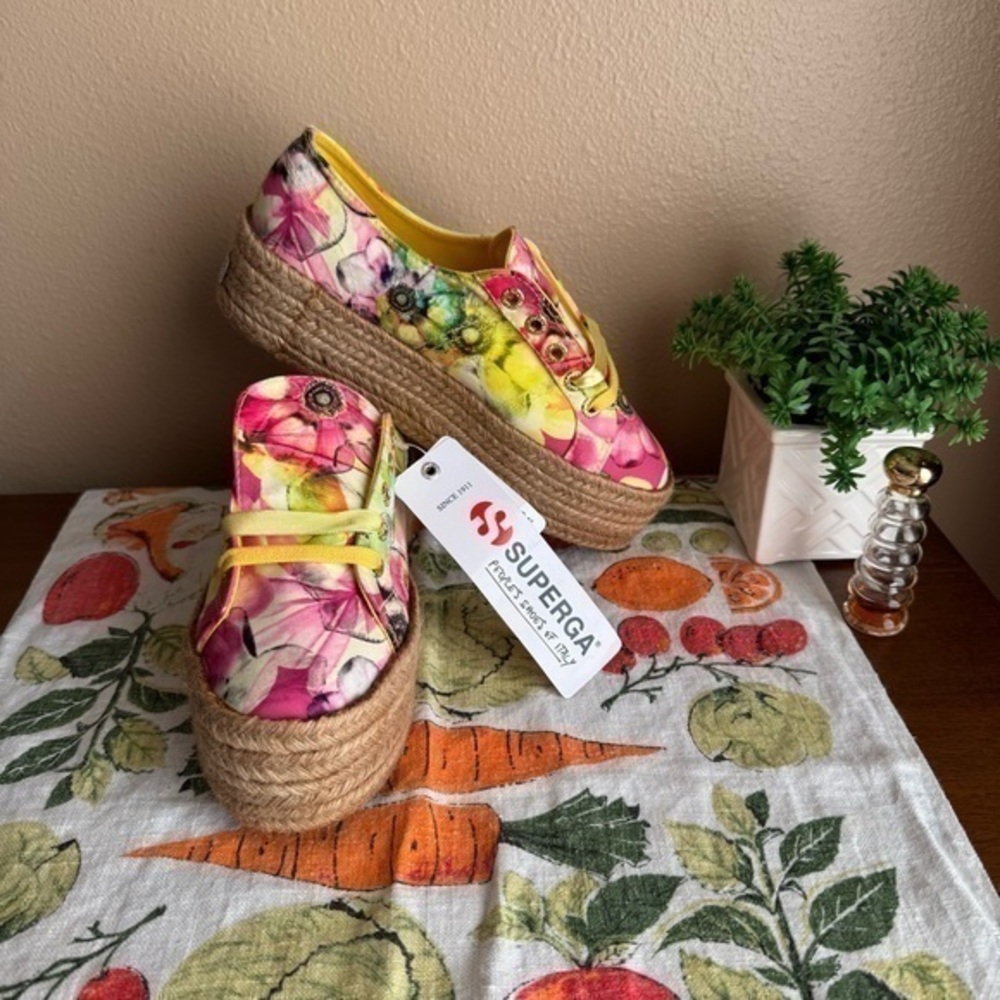 Superga NWT floral platform espadrille shoes size 36